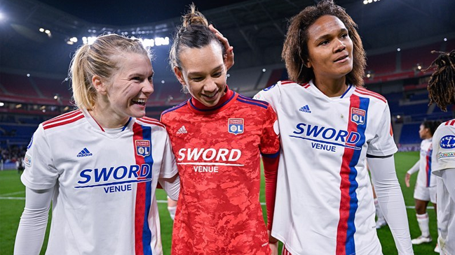 Lyon de Christiane Endler buscará quedarse con la Champions League Femenina ante Barcelona