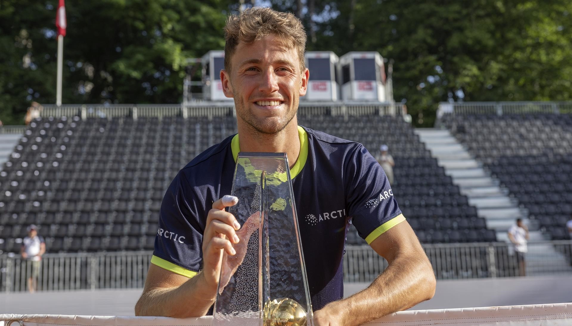 Casper Ruud frenó la reacción de Joao Sousa y revalidó el título en el ATP de Ginebra