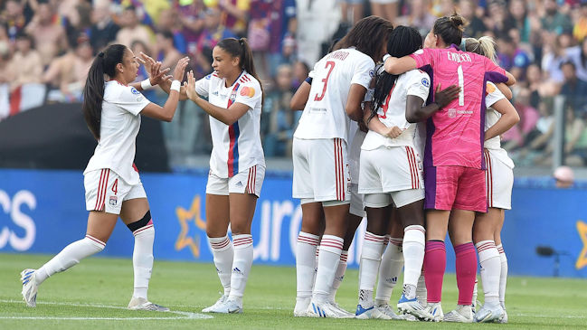 ¡Gigante Tiane Endler! Lyon se impuso a Barcelona y conquistó la Champions Femenina
