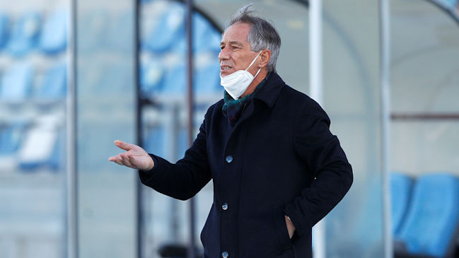 Ariel Holan: Cometimos los errores suficientes y necesarios para perder el partido