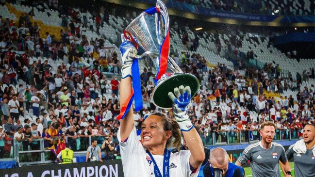 Padre de Tiane Endler y el título de Champions: Toda la familia se puso a llorar