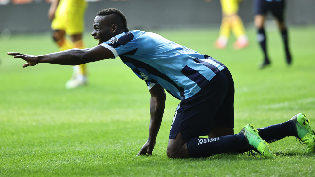 Cuatro bicicletas y una rabona: El extraordinario golazo de Balotelli del que todos están hablando