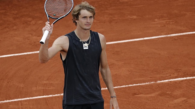 Zverev avanzó sin problemas a segunda ronda de Roland Garros