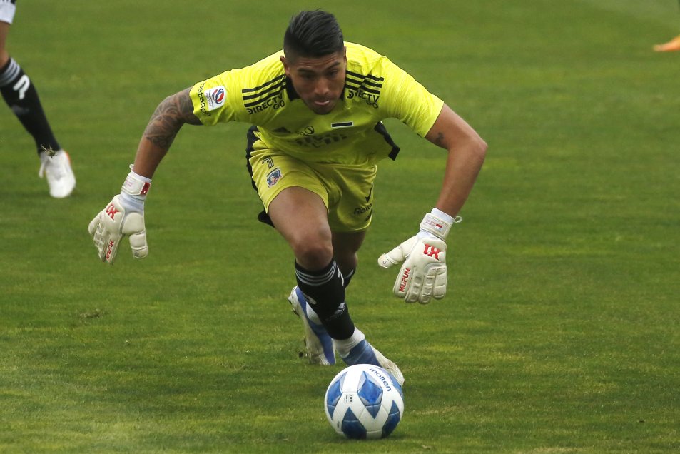 Con Amor en duda: La oncena titular que prepara Colo Colo en duelo clave con Fortaleza