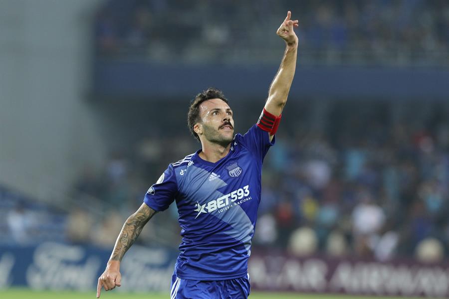 Emelec apabulló a Independiente Petrolero y avanzó en la Copa Libertadores