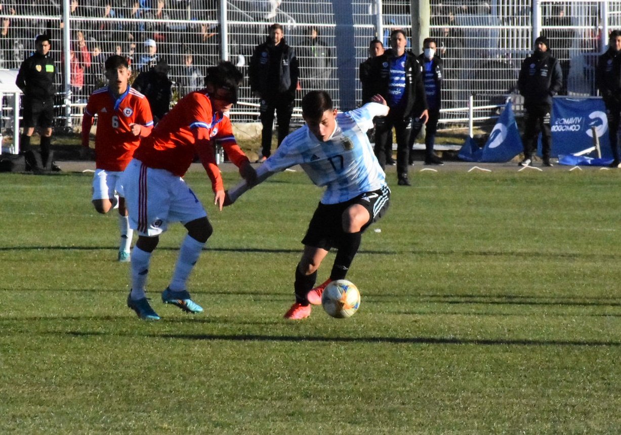 La Roja sub 17 venció a Argentina en amistoso con golazo olímpico