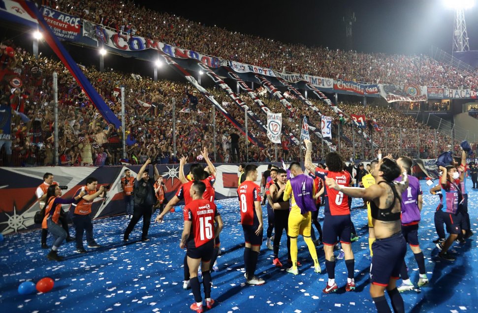 Cerro Porteño avanzó en la Copa Libertadores pese a perder el clásico ante Olimpia