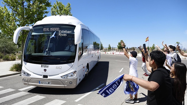 Real Madrid completó su último entrenamiento antes de volar a París