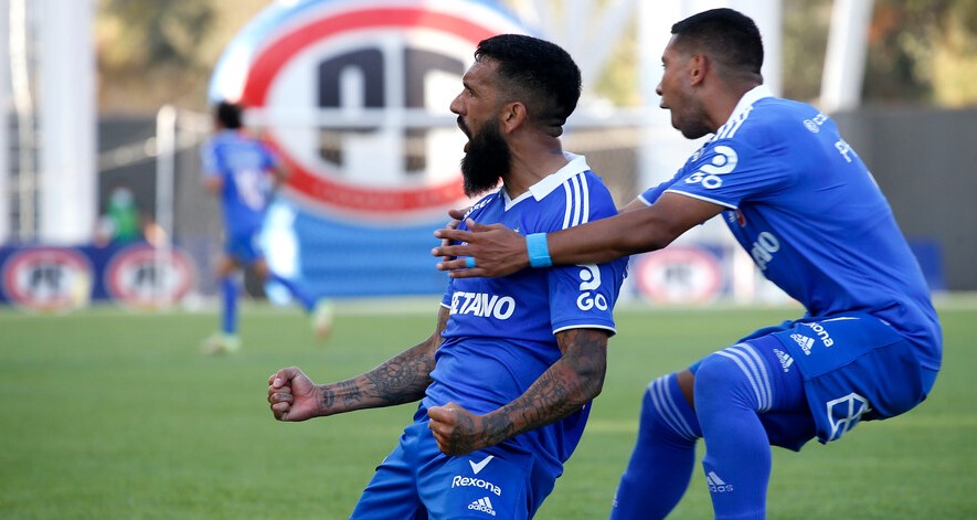 La U concentró a dos días del cruce con Cobresal para evitar un brote de Covid-19 en el plantel