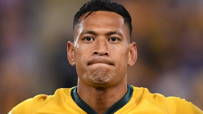 Australiano expulsado por comentarios homofóbicos jugará con otra selección