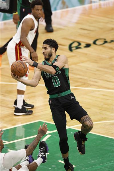 El triunfo de Miami Heat sobre Boston Celtics que estiró la definición del Este en la NBA