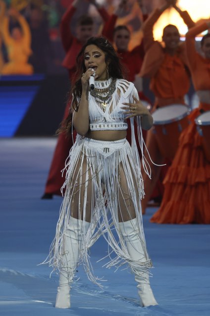 La cantante Camila Cabello protagonizó el show previo a la final de la Champions League