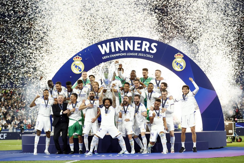 Los festejos de Real Madrid con la “Orejona” tras batir a Liverpool en la final de la Champions