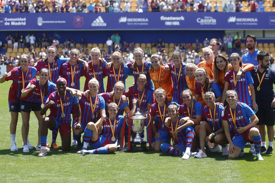 FC Barcelona aplastó a Sporting de Huelva y se quedó con la Copa de la Reina