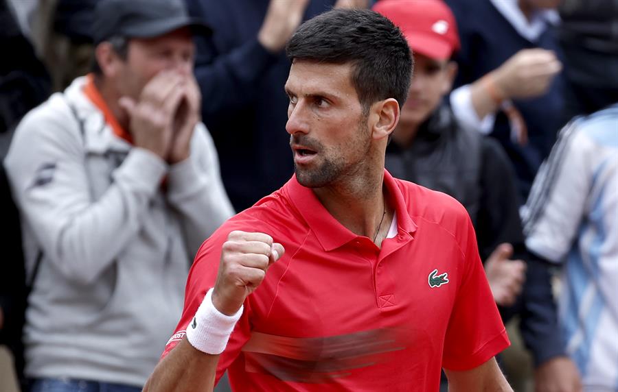 Roland Garros: El sólido triunfo de Novak Djokovic sobre Diego Schwartzman para avanzar a cuartos