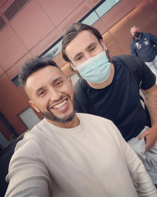 Ben Brereton Díaz llegó a Chile para sumarse a los trabajos de La Roja de cara a la gira asiática