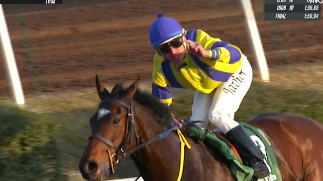 “Viejos Tiempos” se impuso en el Clásico Grupo I en el Club Hípico