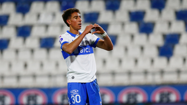 Una diezmada U. Católica tomó un respiro en el cierre de la primera rueda al vencer a Antofagasta