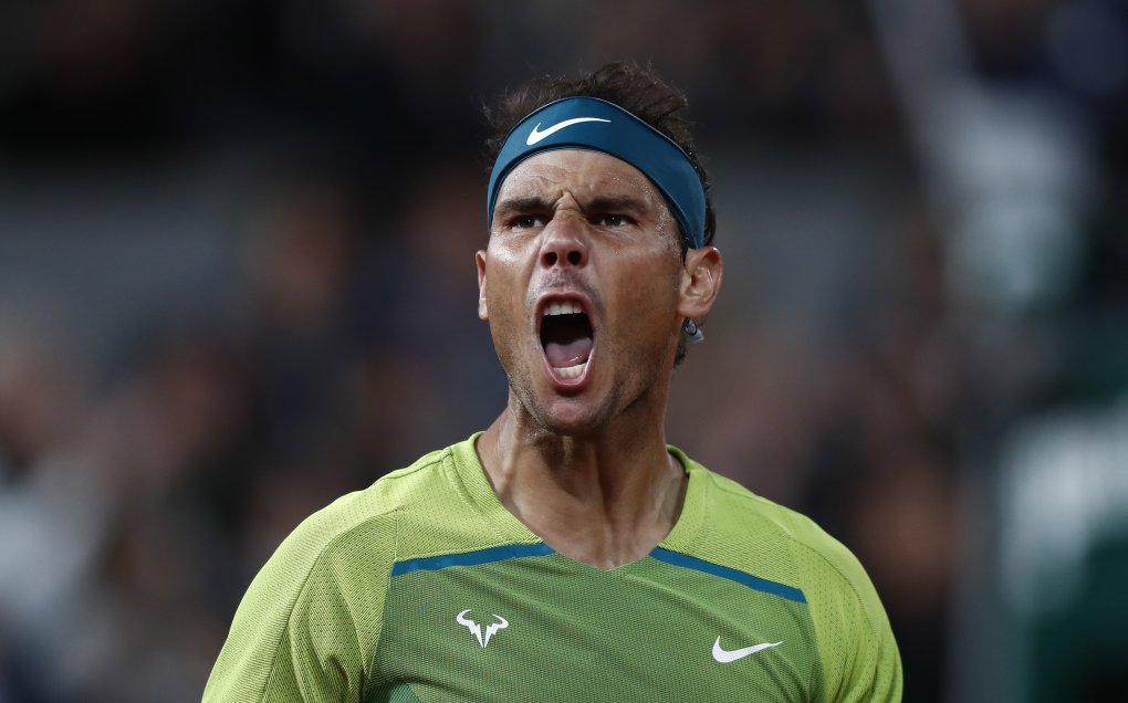 Nadal se quedó con el “duelo de leyendas” y sigue en carrera para extender su hegemonía en París