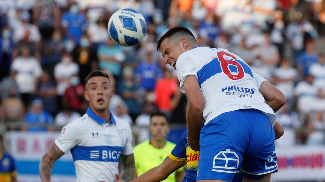 Un multicampeón con River es opción: U. Católica apunta a Argentina para reforzar su zaga