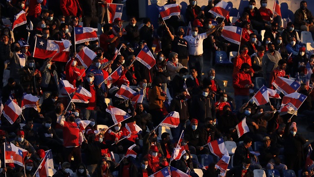 Ministro de Deportes de Uruguay sobre candidatura al Mundial 2030: Chile y Argentina tendrían seis estadios