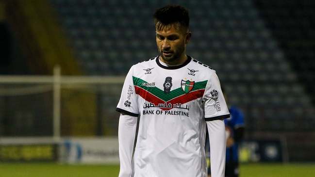 Carlos Villanueva dejó Palestino por mutuo acuerdo y jugará en Primera B