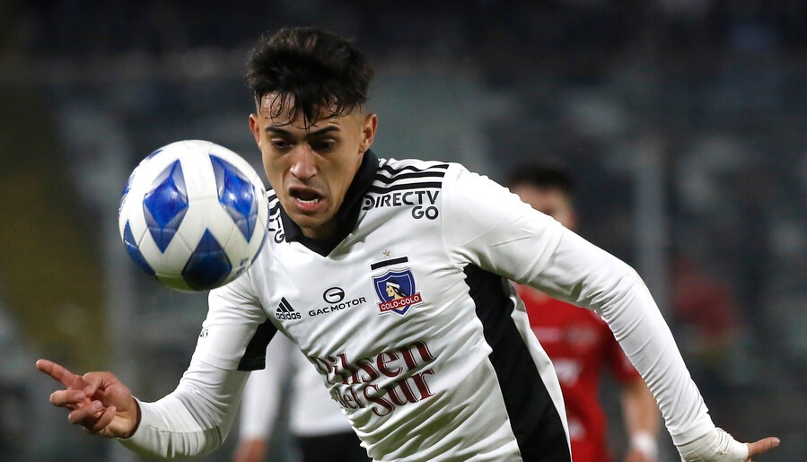 En México aseguran que Pablo Solari dejará Colo Colo para reforzar América
