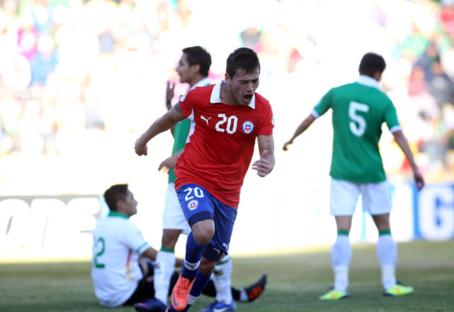 ¡Ya pasó una década! Se cumplieron 10 años del primer gol de Charles Aránguiz en la Roja