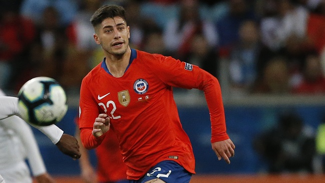 En Turquía aseguraron que uno de los líderes del torneo chileno hizo oferta por Angelo Sagal