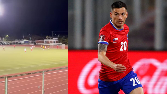 Charles Aránguiz asistió a un partido de Tercera B en Puente Alto durante sus vacaciones