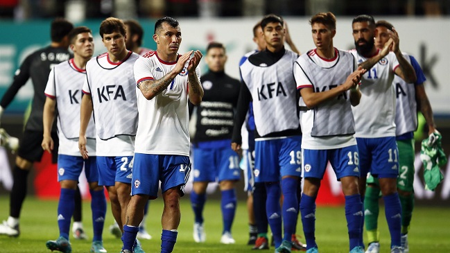 “Byron Castillo, era broma”: Así reaccionaron las redes a la pálida presentación de la Roja