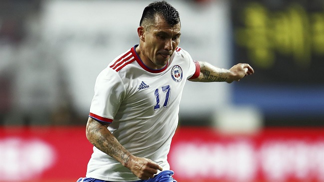 Berizzo tiene en duda a Gary Medel, Marcelino Núñez y Gonzalo Tapia por sospechas de Covid