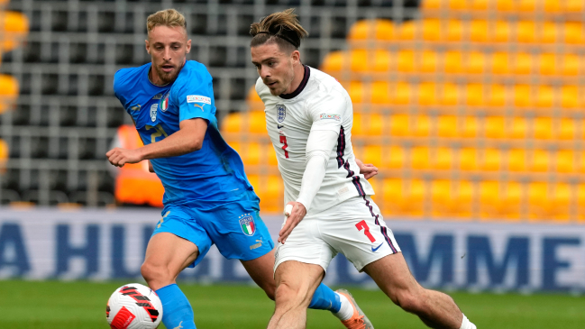 Italia cosechó un empate en su visita a Inglaterra y se mantuvo en la cima en la Nations League
