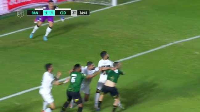 Central Córdoba y Cristopher Toselli sufrieron con polémica del VAR en derrota contra Banfield
