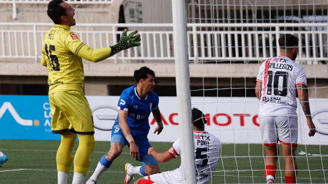 Fernando Zampedri abrió el marcador para la UC en su visita a San Felipe en Quillota