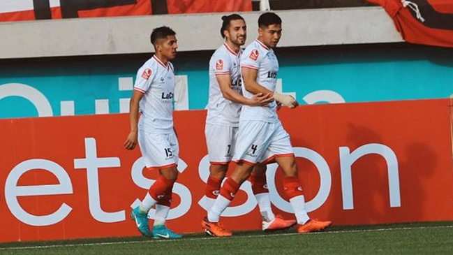 Julio Castro cerró una jugada colectiva para el descuento de San Felipe ante U. Católica