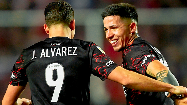 River Plate arrasó con Unión en gran actuación de Julián Alvarez