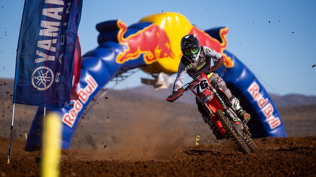 Sergio Villaronga consolidó su ventaja en el Chile MX y se ilusiona con el título