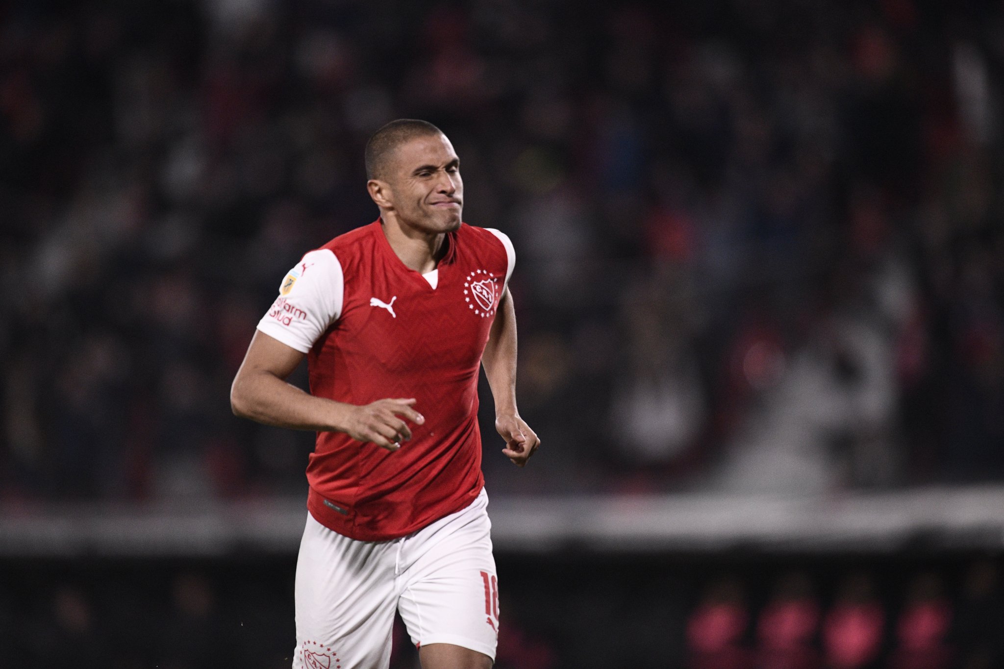 El golazo de Leandro Benegas en el triunfo de Independiente sobre Estudiantes