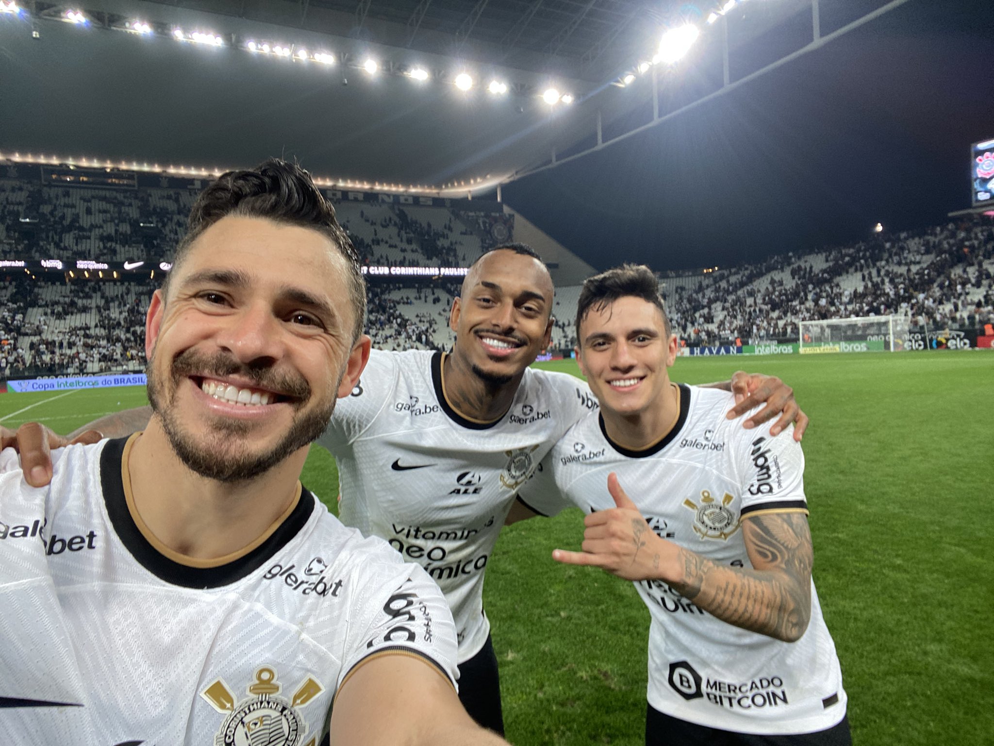¡Paliza en Copa Brasil! Corinthians aplastó a Santos en octavos de final