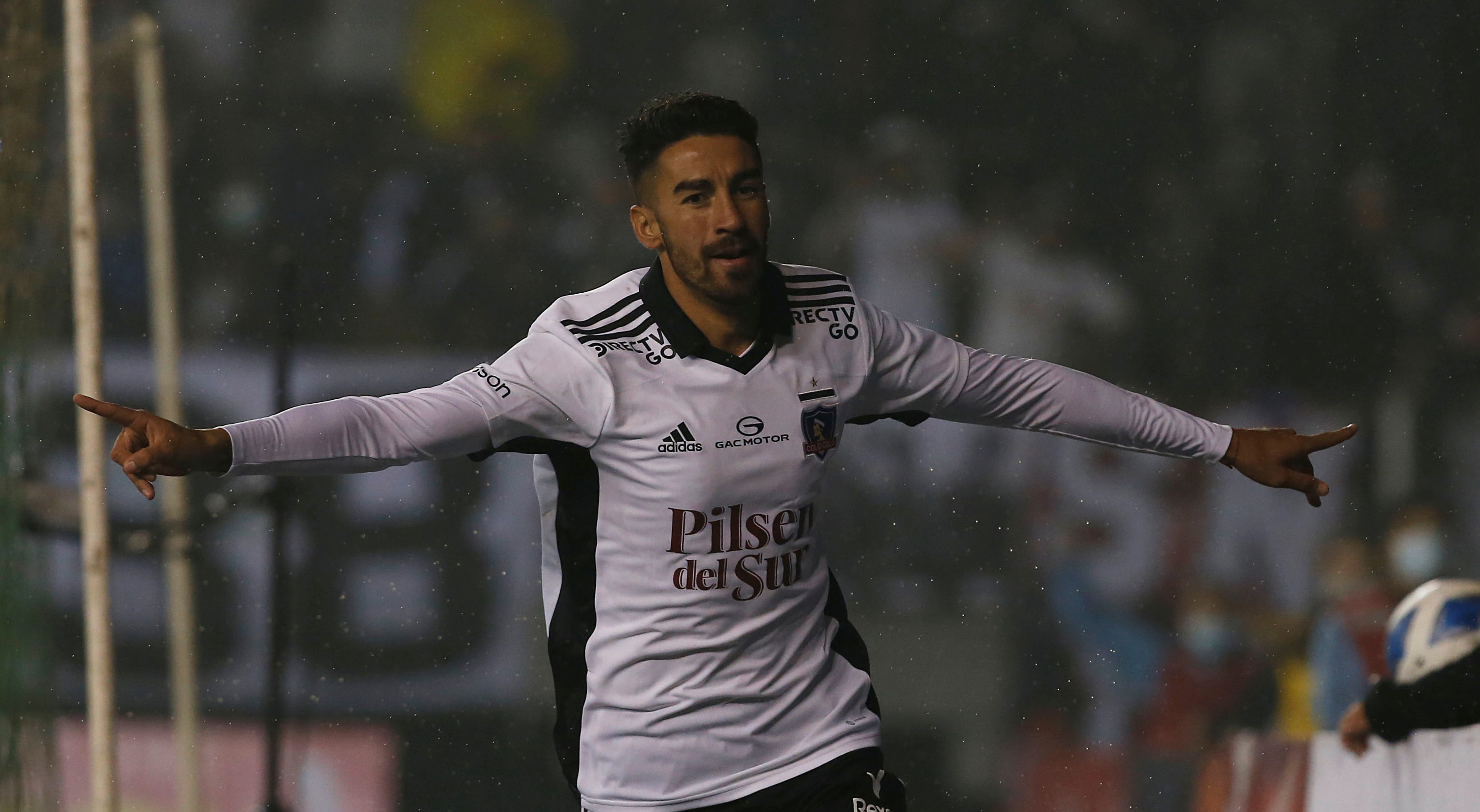 Juan Martín Lucero apareció sin marca y anotó para Colo Colo ante Temuco