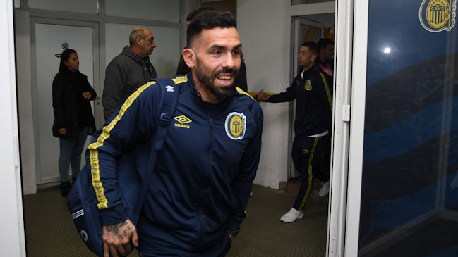 De Agüero a Pirlo: Estrellas del fútbol saludaron a Carlos Tevez antes de su primer partido como DT