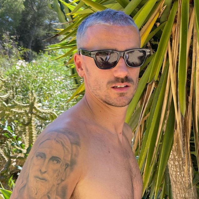 Antoine Griezmann sorprendió a sus fans con renovado cambio de look