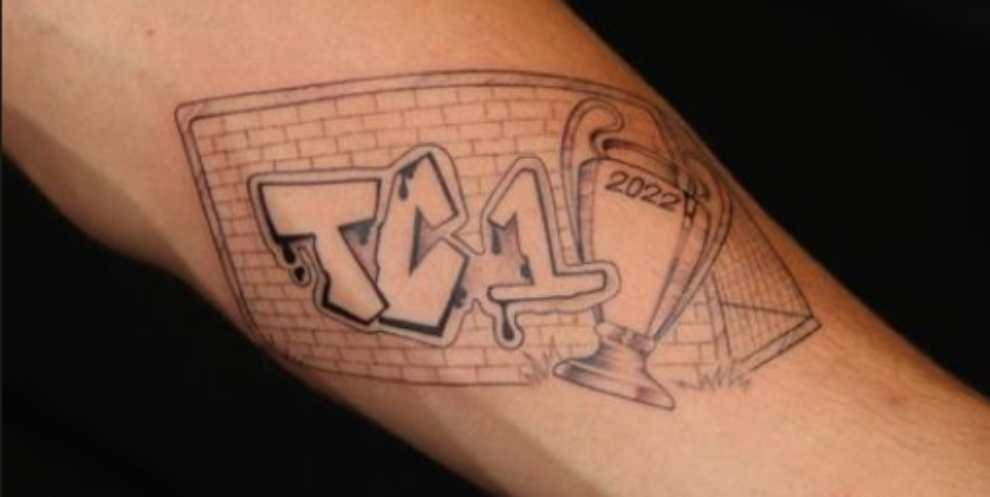 Thibaut Courtois se tatuó la Champions League ganada recientemente con Real Madrid