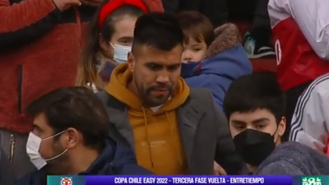 Gonzalo Espinoza llegó hasta Santa Laura para ver a la U frente a General Velásquez