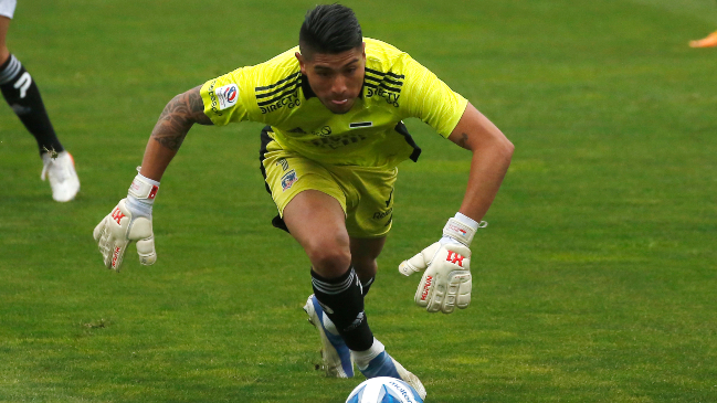 Cortés y Bouzat son las novedades en la citación de Colo Colo para el duelo con Internacional