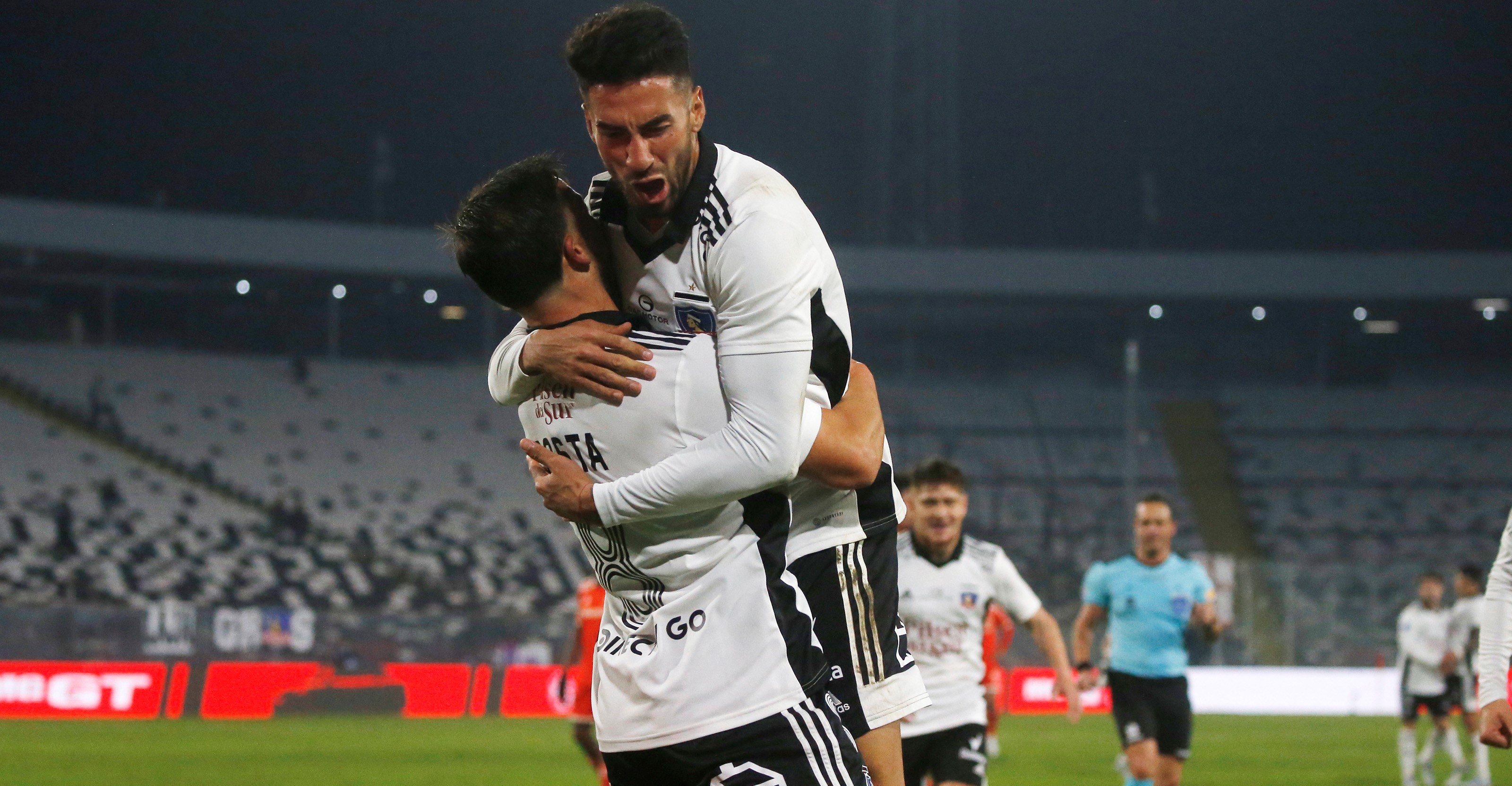 Costa asistió y Lucero anotó un golazo para Colo Colo ante Inter en la Sudamericana