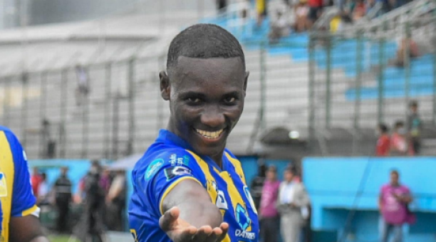 Everton anunció al ecuatoriano Janner Corozo como su tercer refuerzo