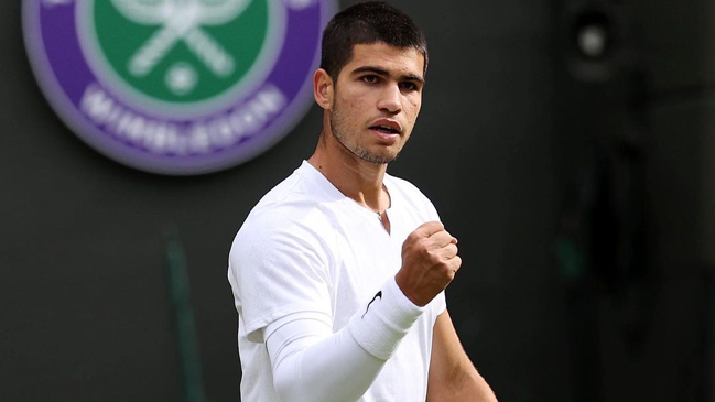 Alcaraz no tuvo problemas para vencer a Otte y clasificar a la cuarta ronda de Wimbledon