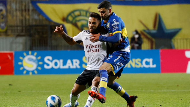 Colo Colo rescató un empate ante Everton con dos jugadores menos en duelo marcado por el VAR